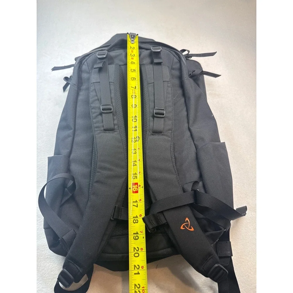 Mystery Ranch Catalyst 26 Black Backpack 26 L EDC Travel Laptop Daypack NWOT